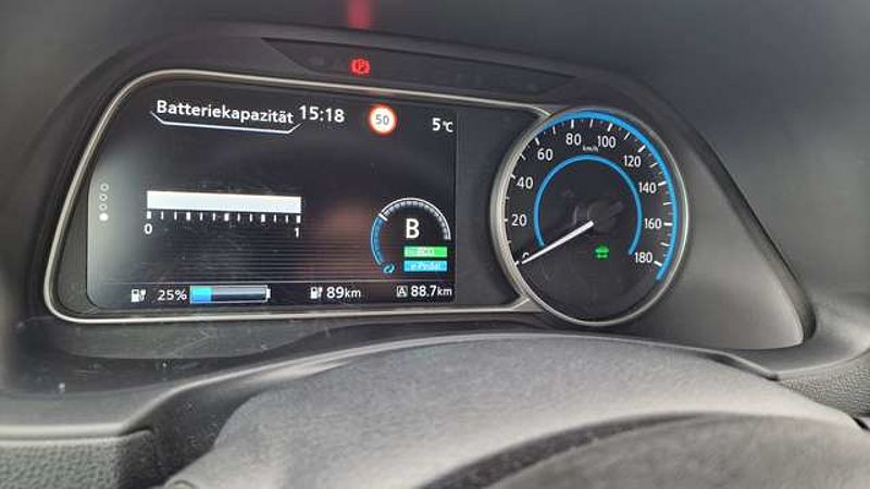 Nissan Leaf -IM KUNDENAUFTRAG- Tekna 62 kWh Vollausstattung